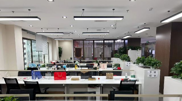 中海廣場(chǎng)出租